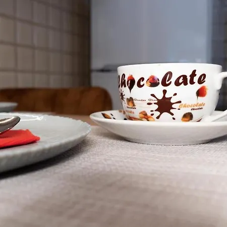 Christina's Cozy * Volos